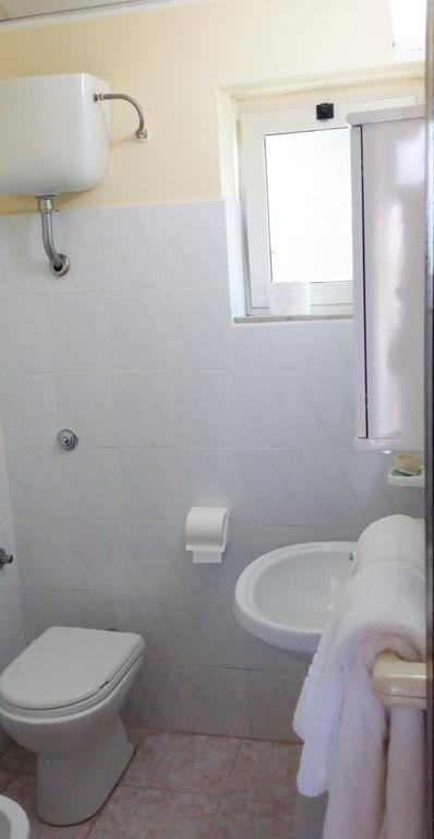 B&B Baia Dello Stretto Gallico Marina Room photo