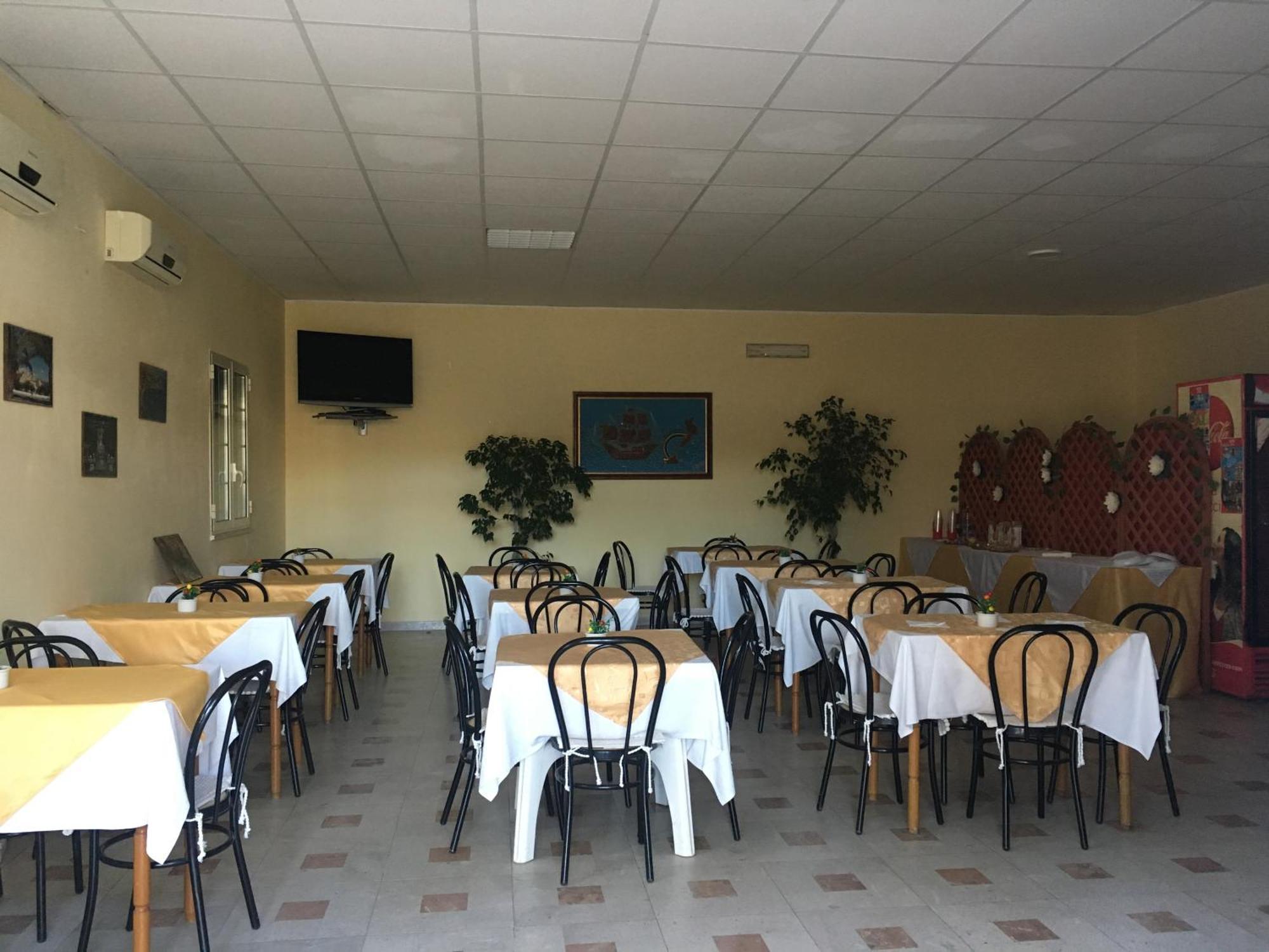 B&B Baia Dello Stretto Gallico Marina Exterior photo